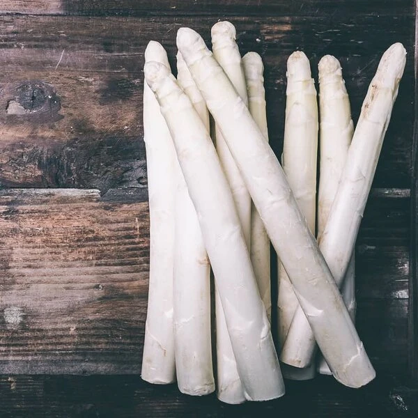 Asparagus Officinalis Gijnlim - Totale Hoogte 55-65 Cm - Pot 2 Ltr 1 Asparagus Officinalis Gijnlim - Totale Hoogte 55-65 Cm - Pot 2 Ltr